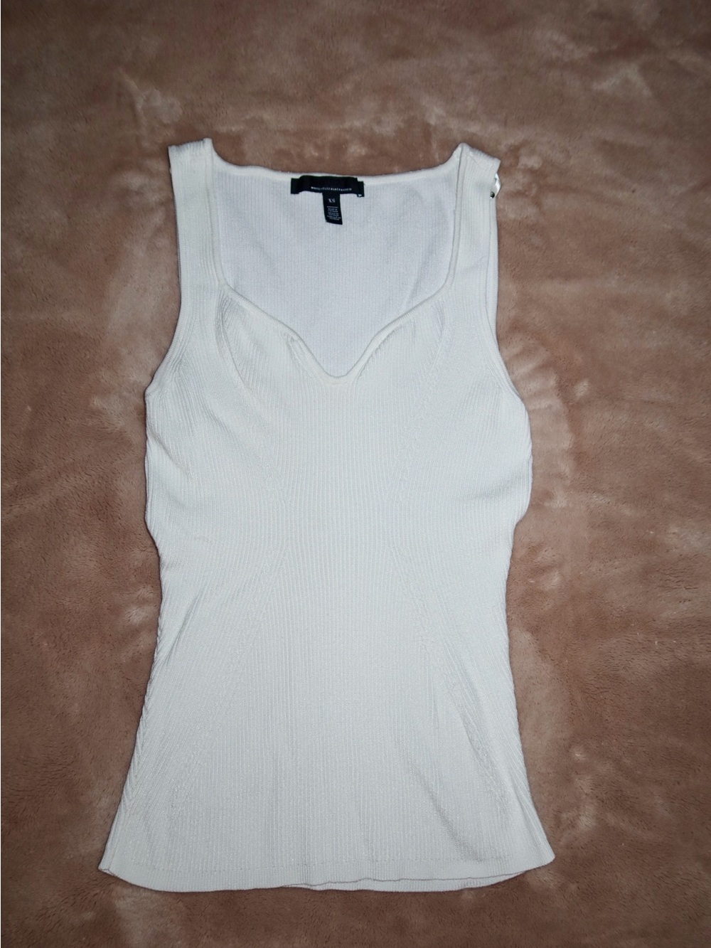 White House Black Market White Knit Tank with Sweetheart Neckline